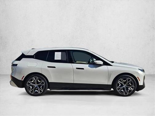 2023 BMW iX xDrive50