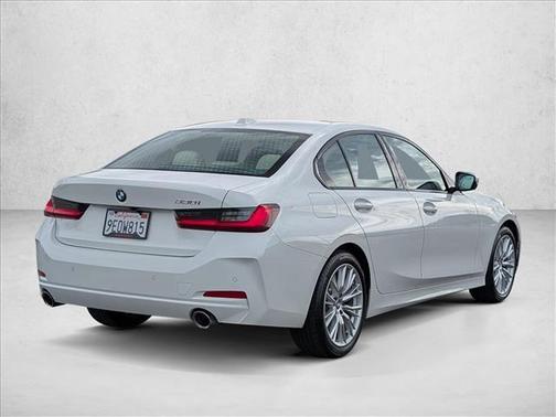 2023 BMW 330 i