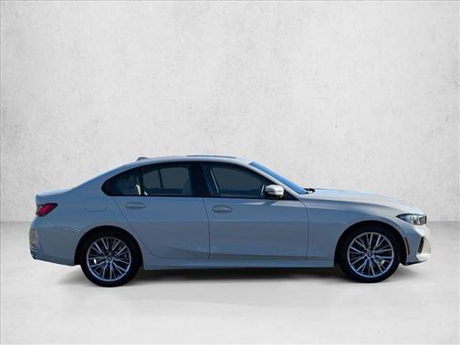 2023 BMW 330 i