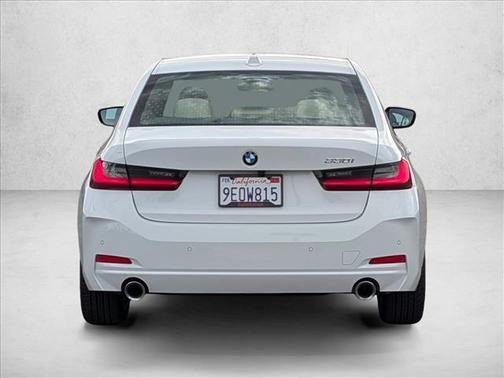 2023 BMW 330 i