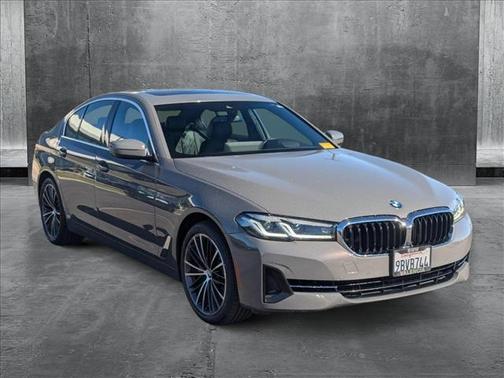 2022 BMW 540 i
