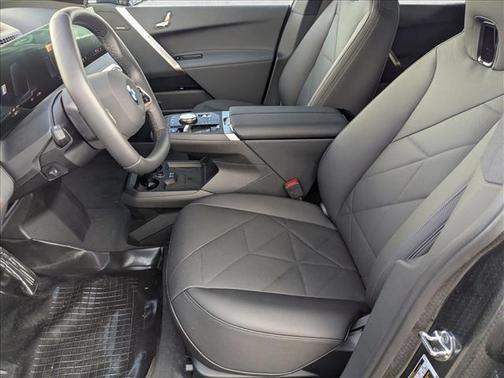 2026 BMW iX xDrive60