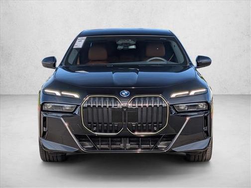 Black Sapphire Metallic 2026 BMW i7 XDrive60