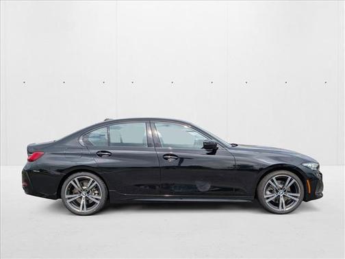 2023 BMW 330 i