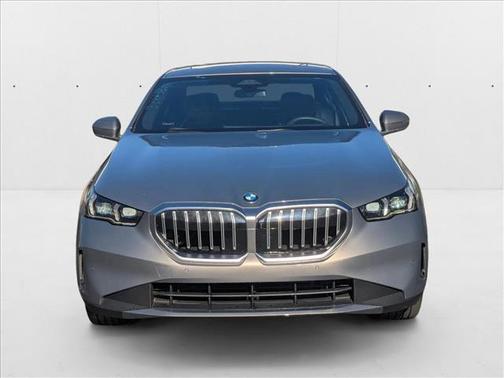 2024 BMW 530 i
