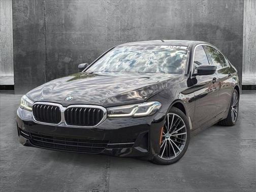 2022 BMW 530 i