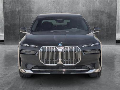 2025 BMW i7 eDrive50