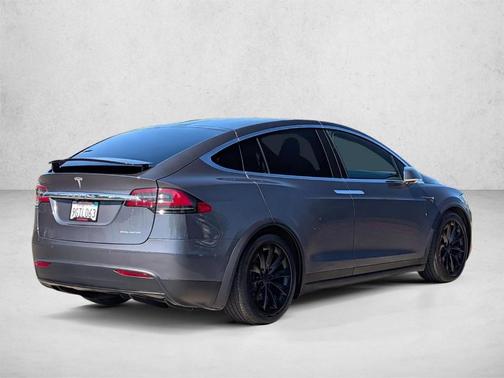 Midnight Silver Metallic 2020 Tesla Model X Long Range Plus