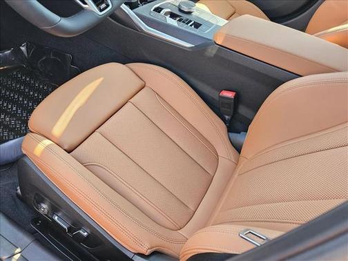 2025 BMW 330 i