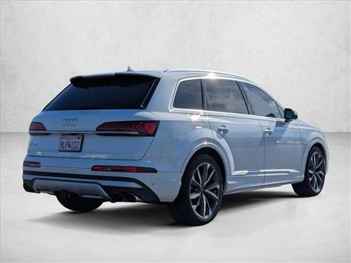 2023 Audi SQ7 4.0T Premium Plus