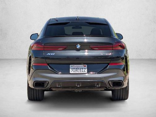 Black Sapphire Metallic 2021 BMW X6 sDrive40i