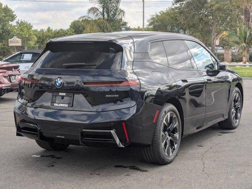 2026 BMW iX xDrive60
