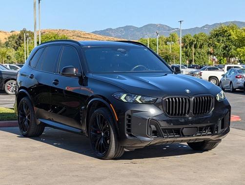 Black Sapphire Metallic 2025 BMW X5 sDrive40i