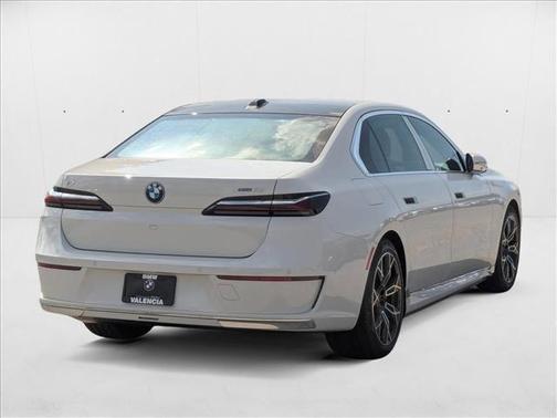 2025 BMW i7 xDrive60