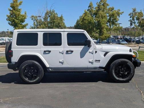2020 Jeep Wrangler Unlimited Sahara Altitude