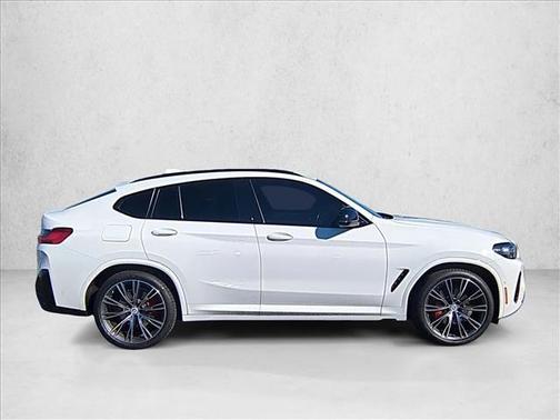 2023 BMW X4 M40i