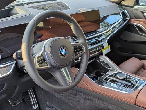 2026 BMW X6 xDrive40i