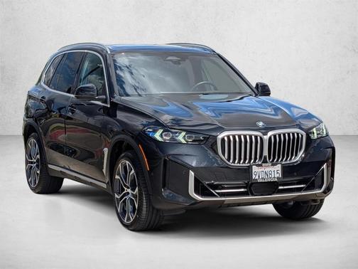 Black Sapphire Metallic 2026 BMW X5 sDrive40i