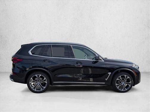 Black Sapphire Metallic 2026 BMW X5 sDrive40i