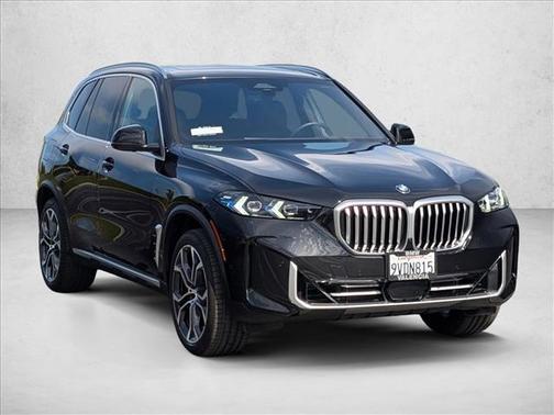 Black Sapphire Metallic 2026 BMW X5 sDrive40i