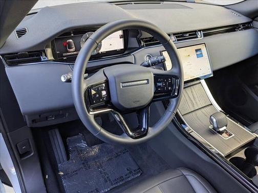 2025 Land Rover Range Rover Evoque Core S