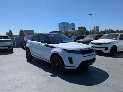 2025 Land Rover Range Rover Evoque Core S