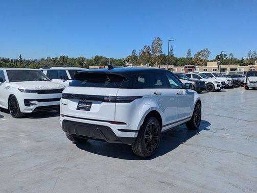 2025 Land Rover Range Rover Evoque Core S