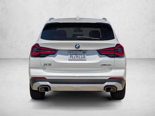 Mineral White Metallic 2023 BMW X3 sDrive30i