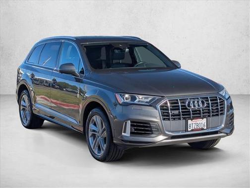 2021 Audi Q7 45 Premium