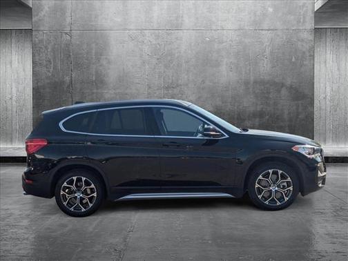 2022 BMW X1 sDrive28i