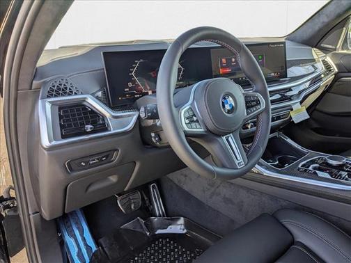 2026 BMW X7 M60i