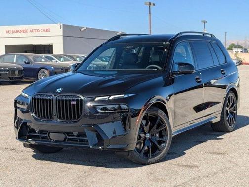2026 BMW X7 M60i