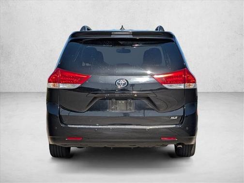 Black 2013 Toyota Sienna XLE