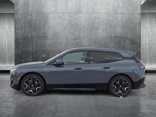 2025 BMW iX xDrive50