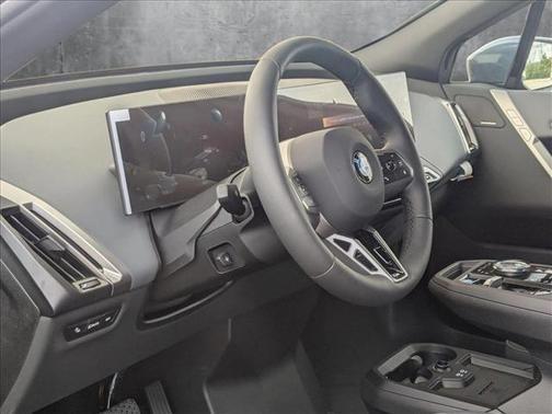 2025 BMW iX xDrive50