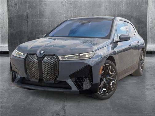 2025 BMW iX xDrive50