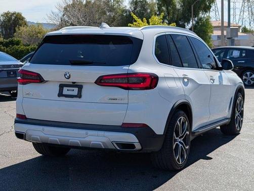 2022 BMW X5 sDrive40i