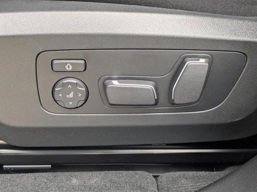 Black Sapphire Metallic 2026 BMW X3 M50 xDrive