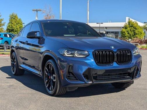 2023 BMW X4 M40i