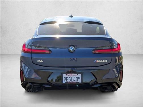 2023 BMW X4 M40i