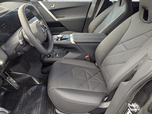 2026 BMW iX xDrive60