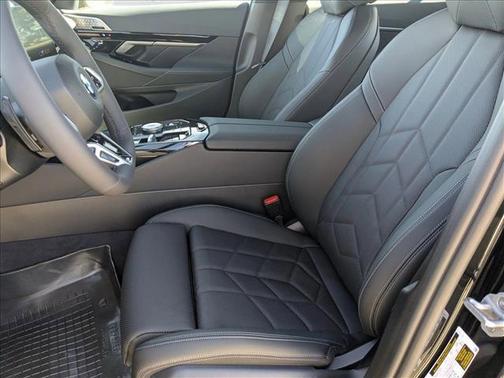 Black Sapphire Metallic 2026 BMW 530 i