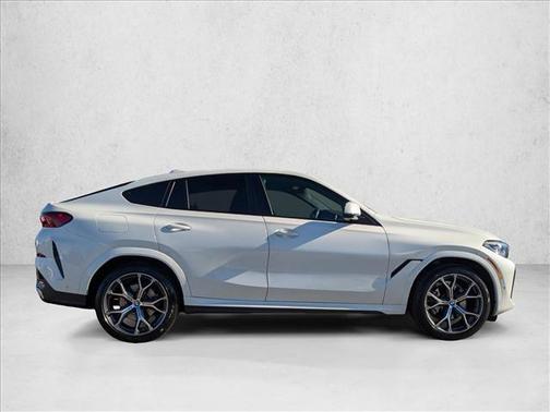 2023 BMW X6 xDrive40i