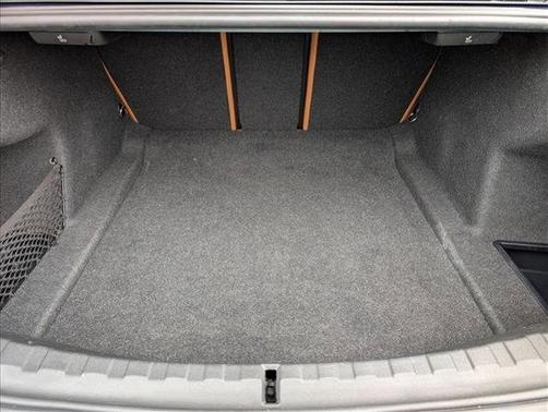 Tanzanite Blue II Metallic 2023 BMW 330 i