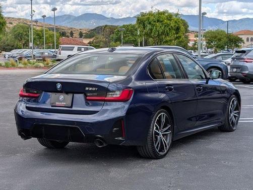 Tanzanite Blue II Metallic 2023 BMW 330 i