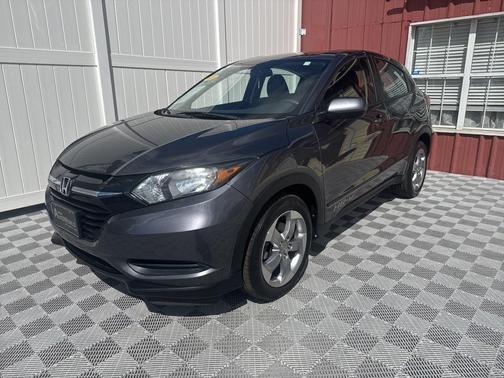 2017 Honda HR-V LX