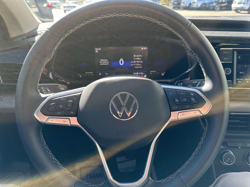 2022 Volkswagen Taos 1.5T S