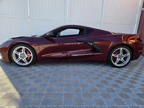 2020 Chevrolet Corvette Stingray w/3LT