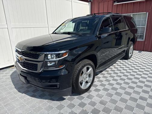 2019 Chevrolet Suburban LT