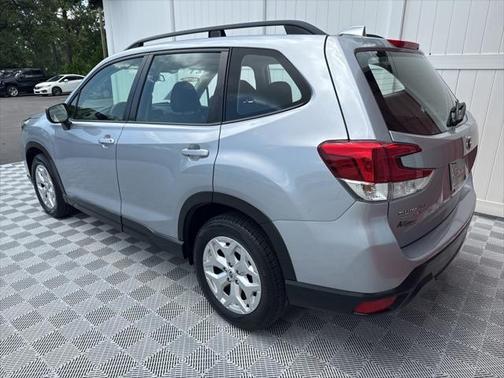 2021 Subaru Forester Base